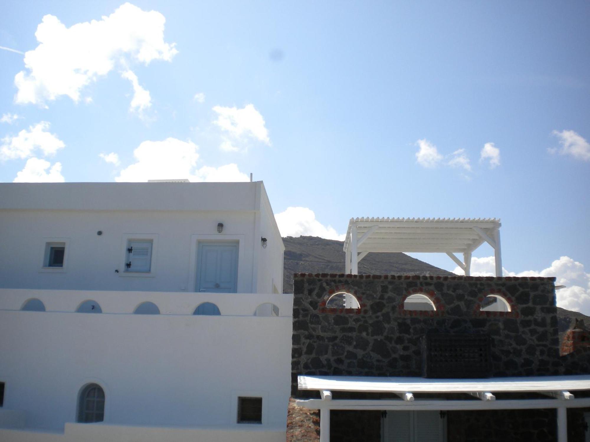 Starlight Luxury Seaside Villa & Suites 易莫洛林 外观 照片